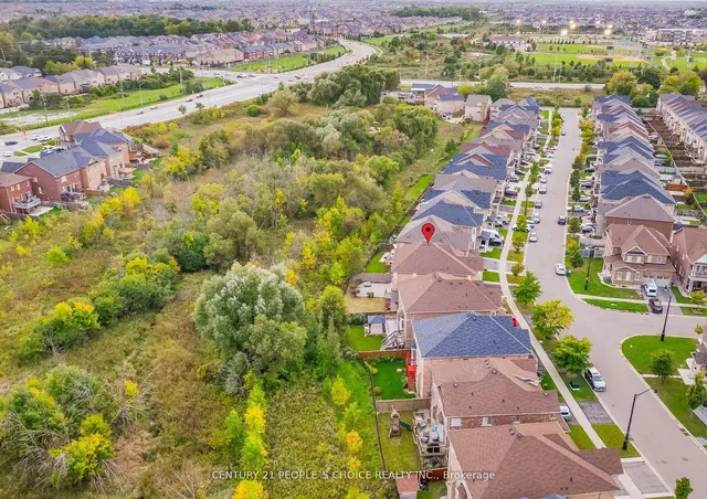 Additional property image - 203 Allegro Dr