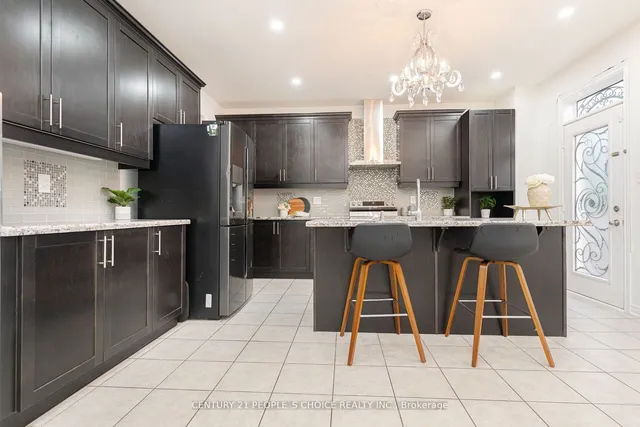 Additional property image - 203 Allegro Dr