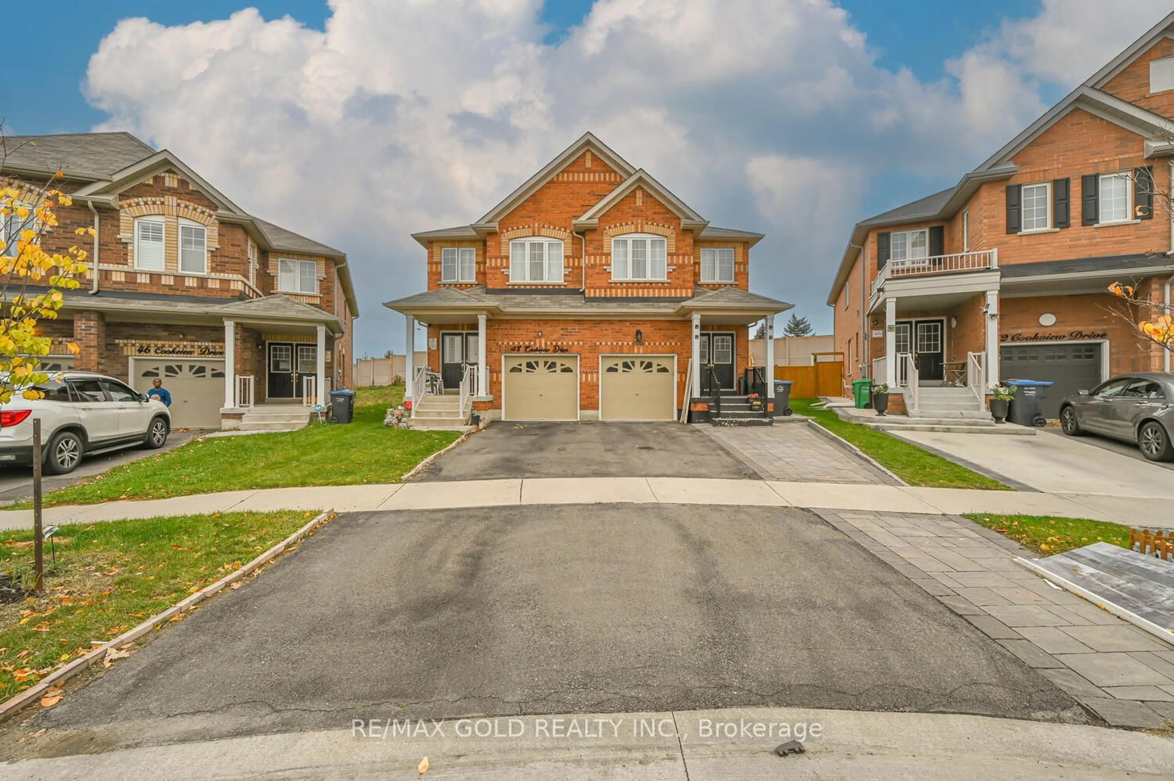 Frontside or backside of a home, the street view for 48 Cookview Dr, Brampton Ontario L6R 3T6