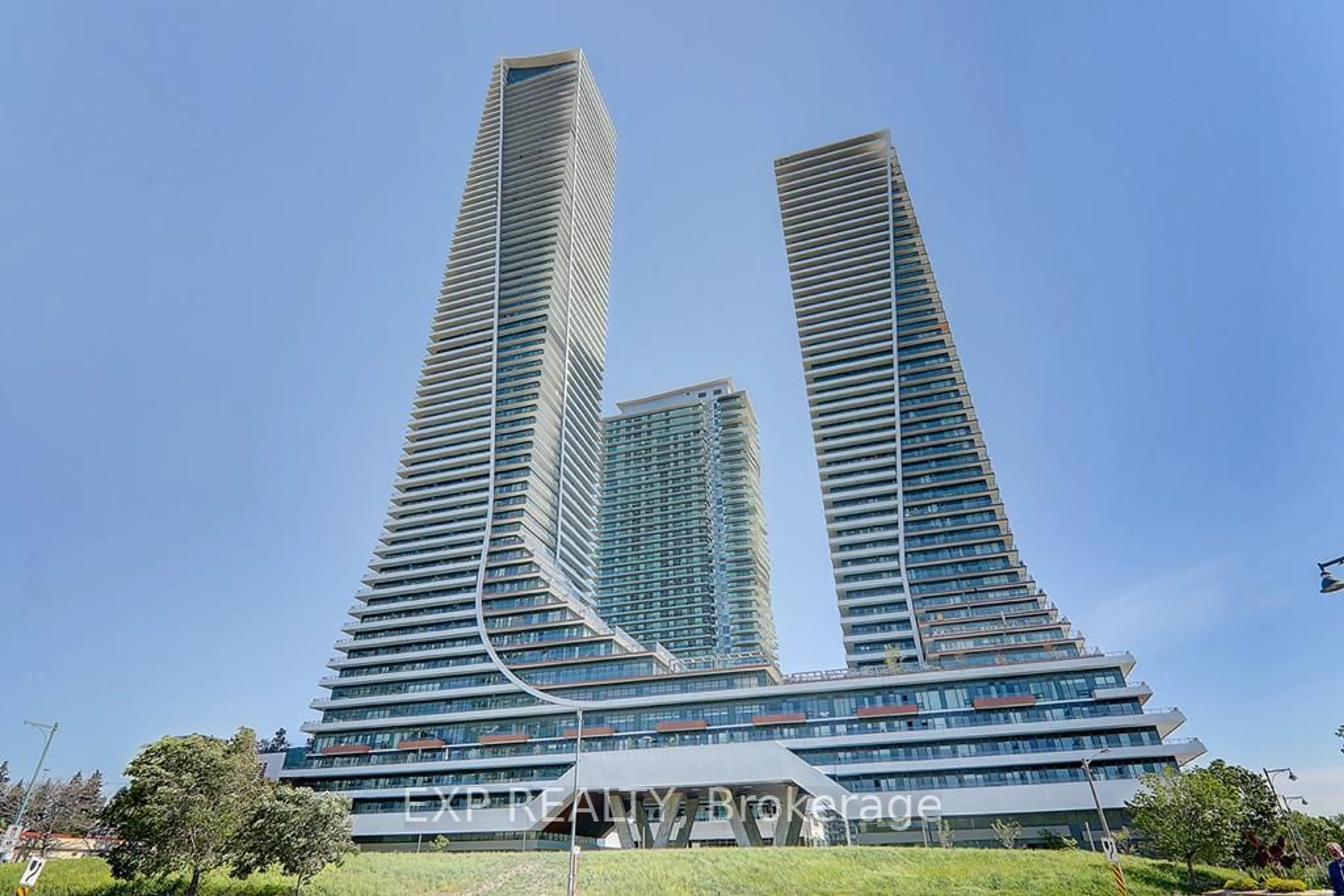 A pic from exterior of the house or condo, the view of city buildings for 20 Shore Breeze Dr #602, Toronto Ontario M8V 0C7