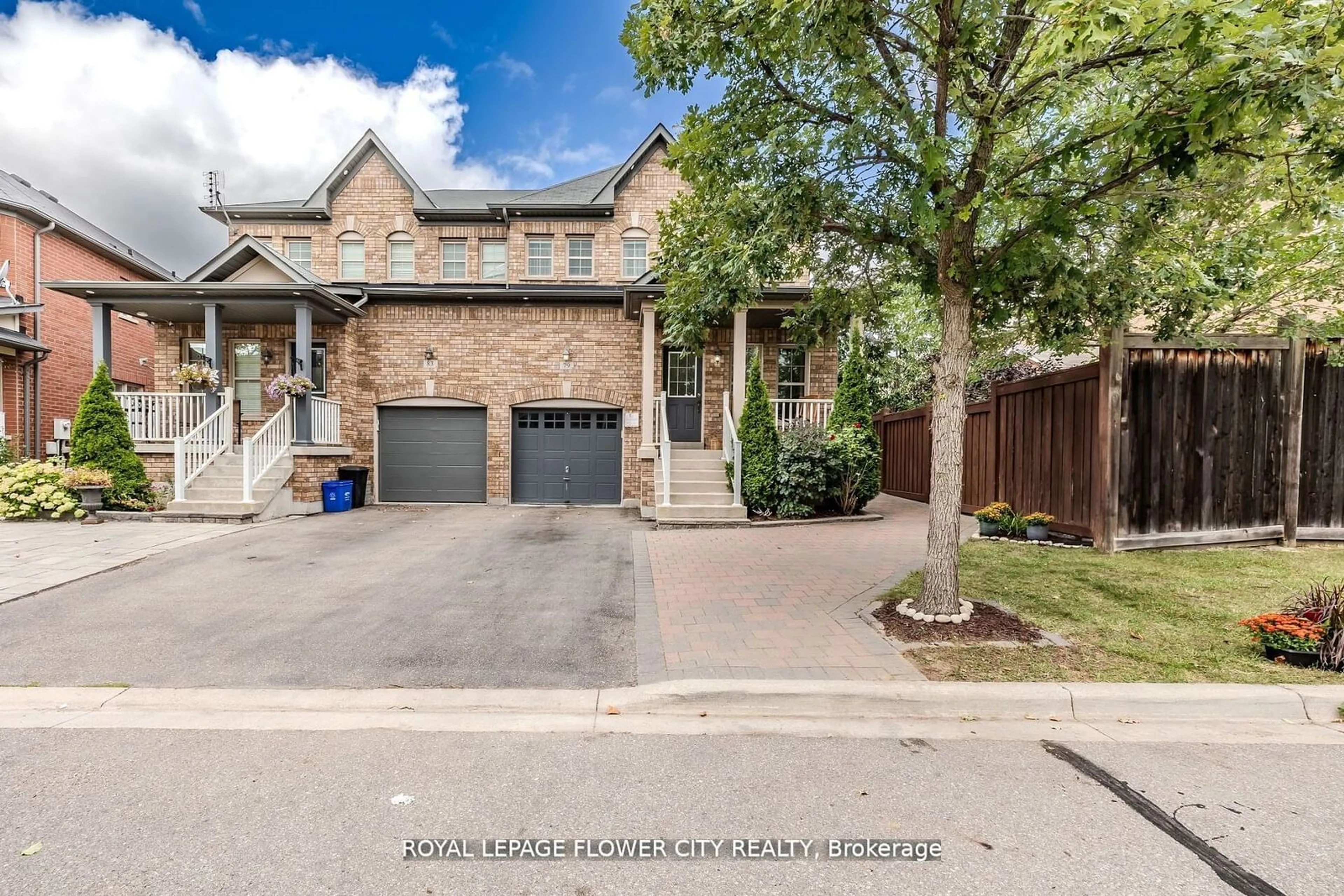 A pic from exterior of the house or condo, the street view for 79 Mander Pl, Milton Ontario L9T 7A8