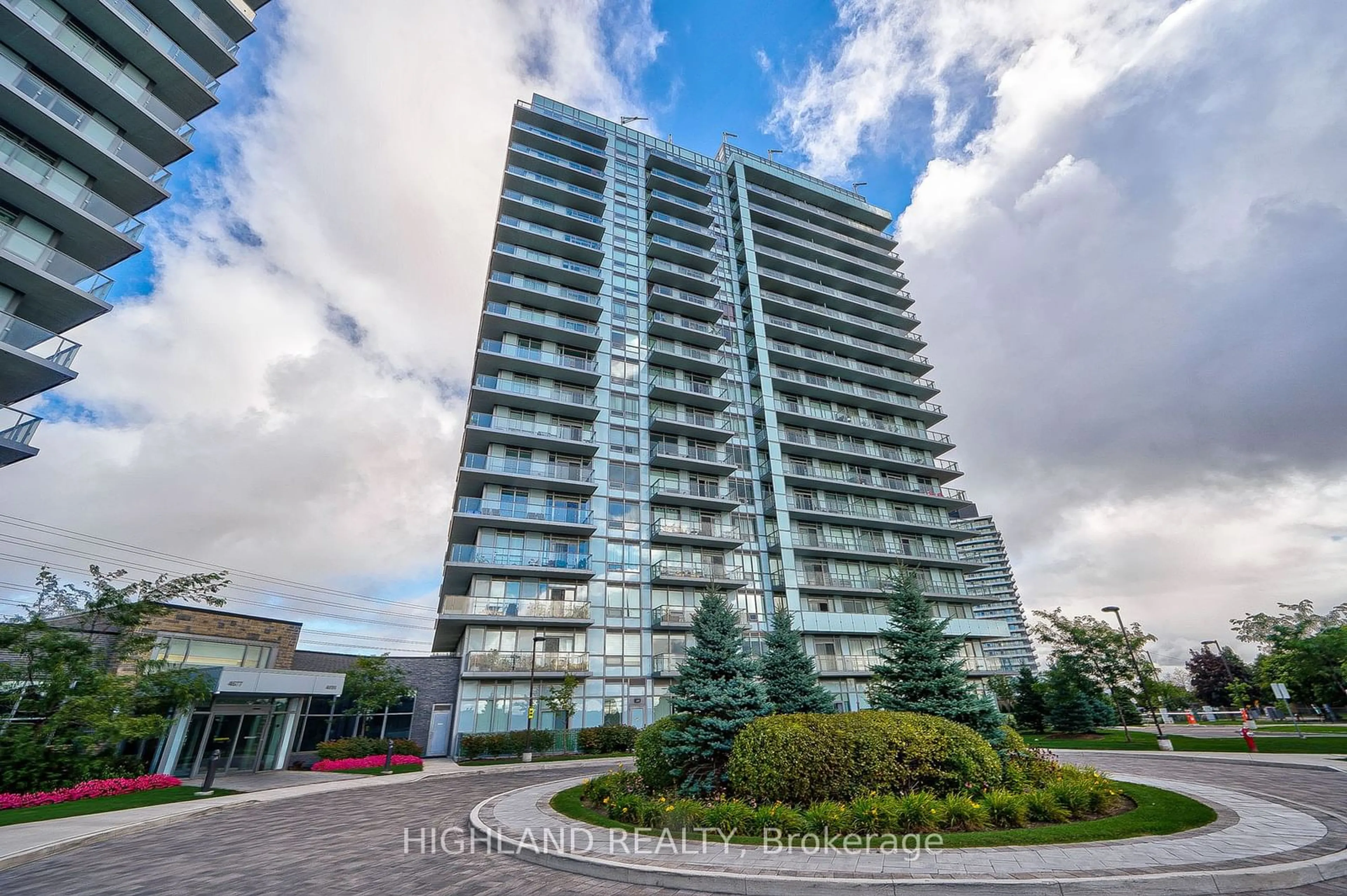 A pic from exterior of the house or condo, the front or back of building for 4699 Glen Erin Dr #805, Mississauga Ontario L5M 2E5