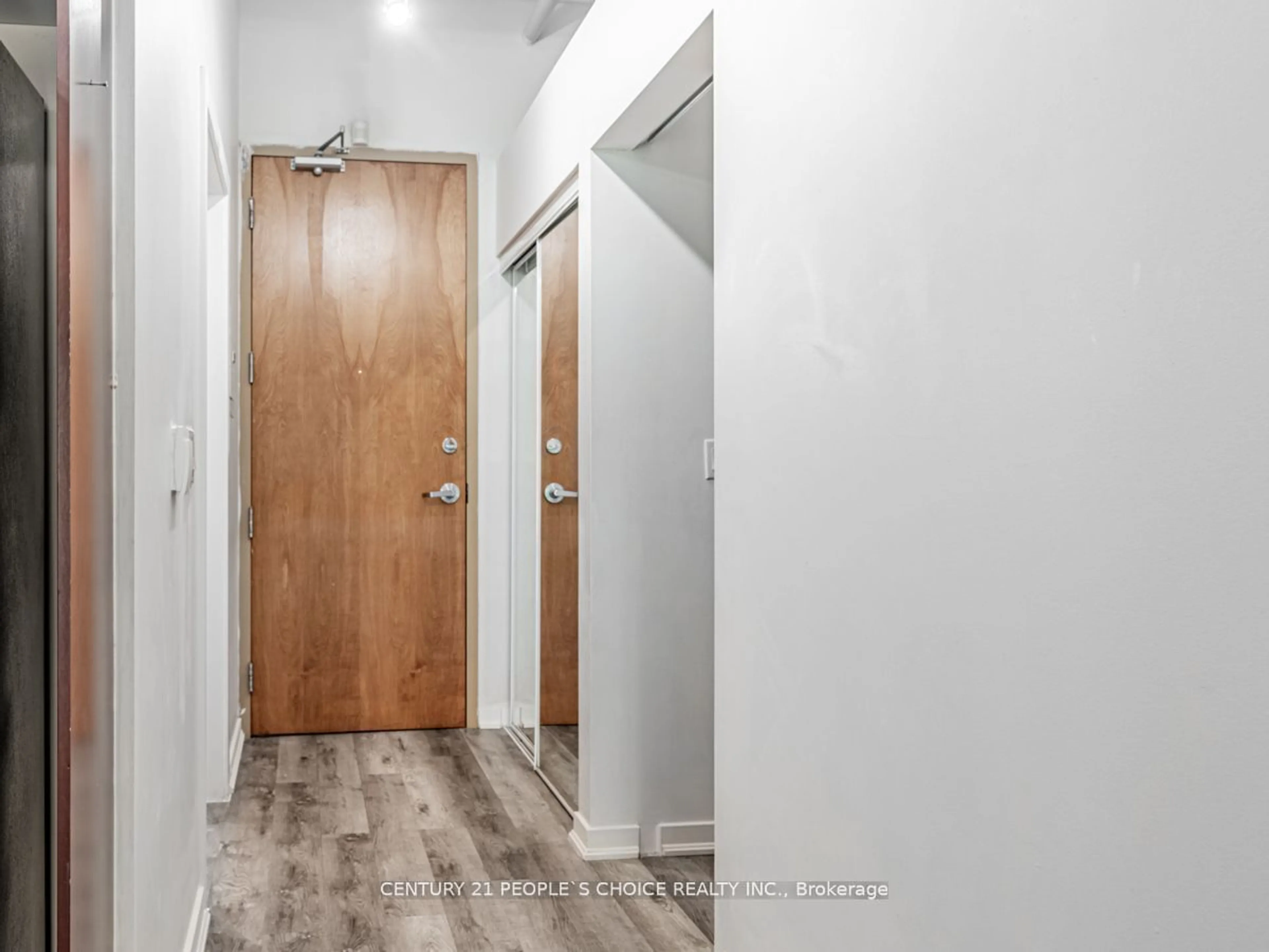 Indoor entryway, wood floors for 2 Fieldway Rd #218, Toronto Ontario M8Z 0B9