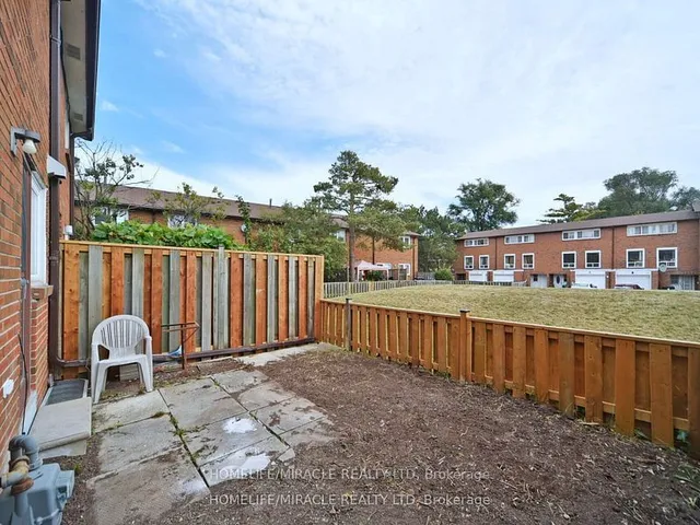 Additional property image - 6429 Finch Ave Unit 82