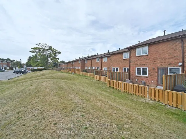 Additional property image - 6429 Finch Ave Unit 82