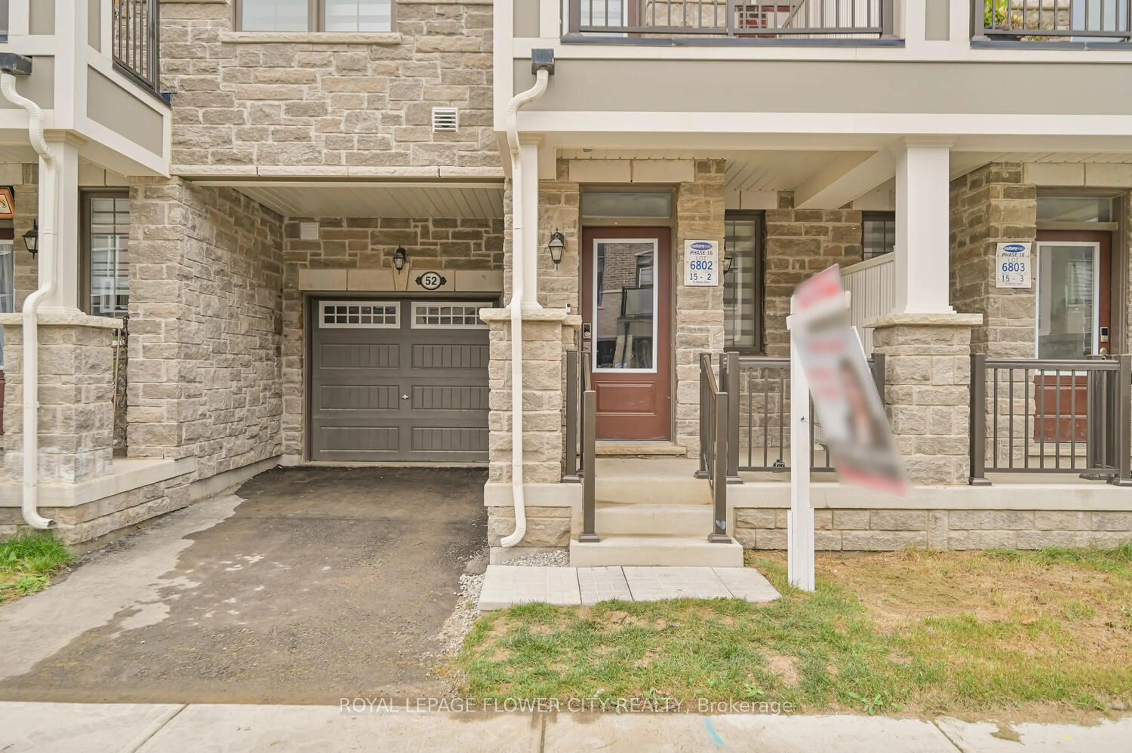 A pic from exterior of the house or condo, the street view for 52 Melmar St, Brampton Ontario L7A 0B6