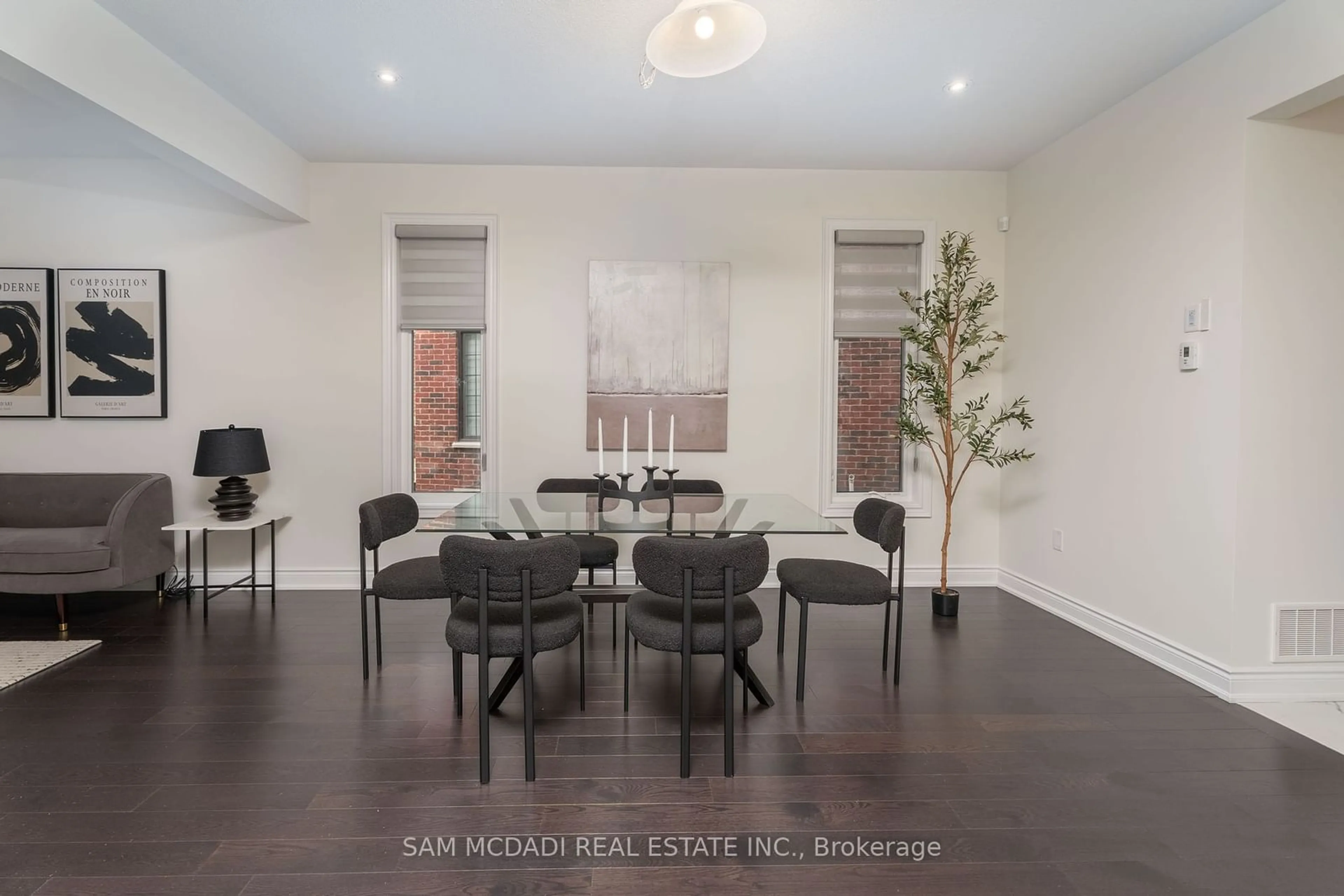 Dining room, wood floors for 56 Workgreen Park Way, Brampton Ontario L6Y 0E4