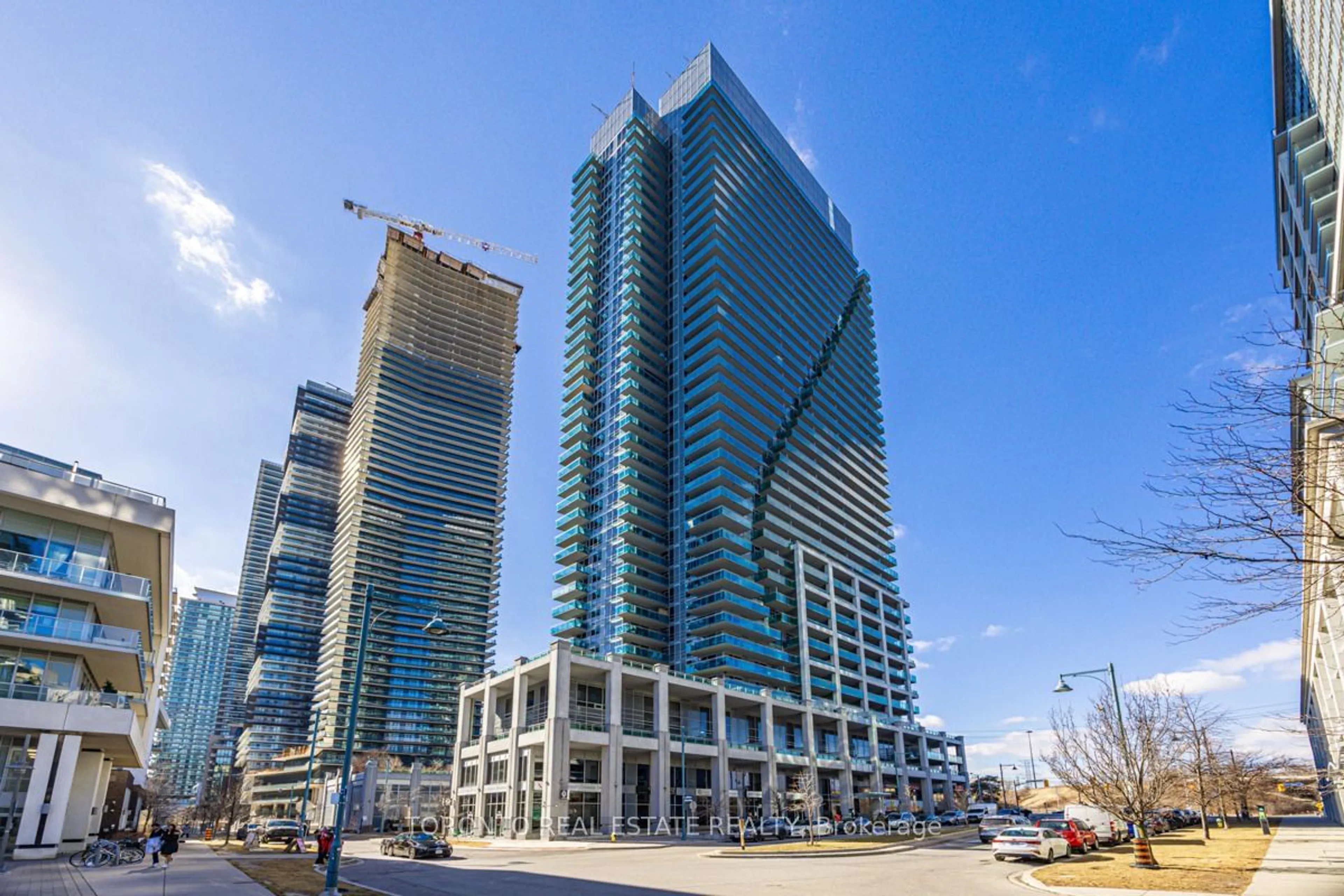 A pic from exterior of the house or condo, the view of city buildings for 16 Brookers Lane #2205, Toronto Ontario M8V 0A5