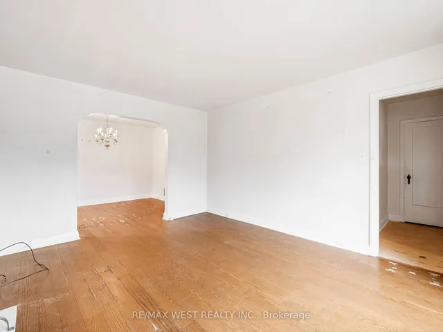 Additional property image - 4 Allen Ave