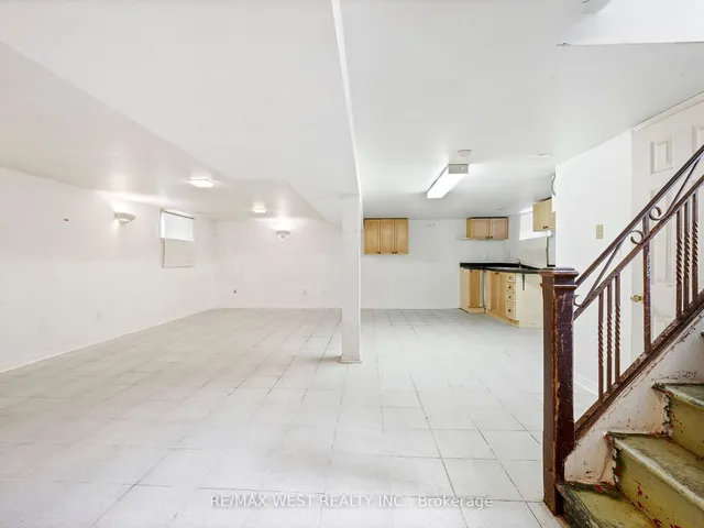 Additional property image - 4 Allen Ave