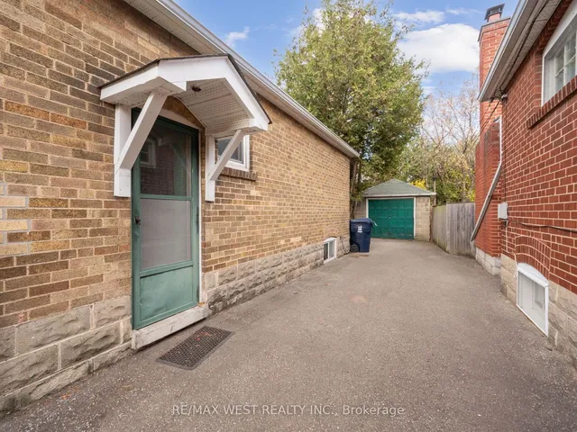 Additional property image - 4 Allen Ave