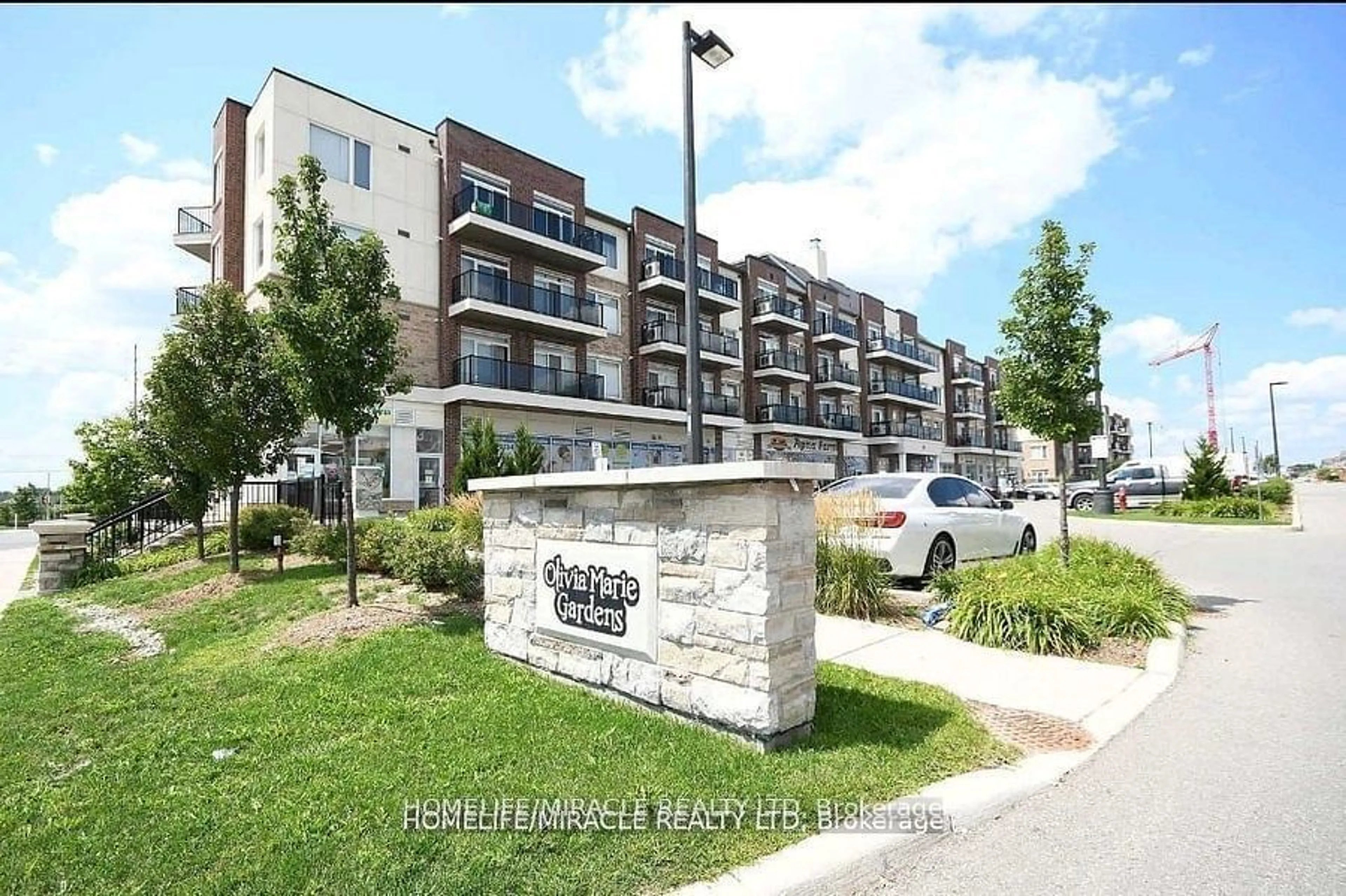 A pic from exterior of the house or condo, the street view for 50 Sky Harbour Dr #310, Brampton Ontario L6Y 6B8