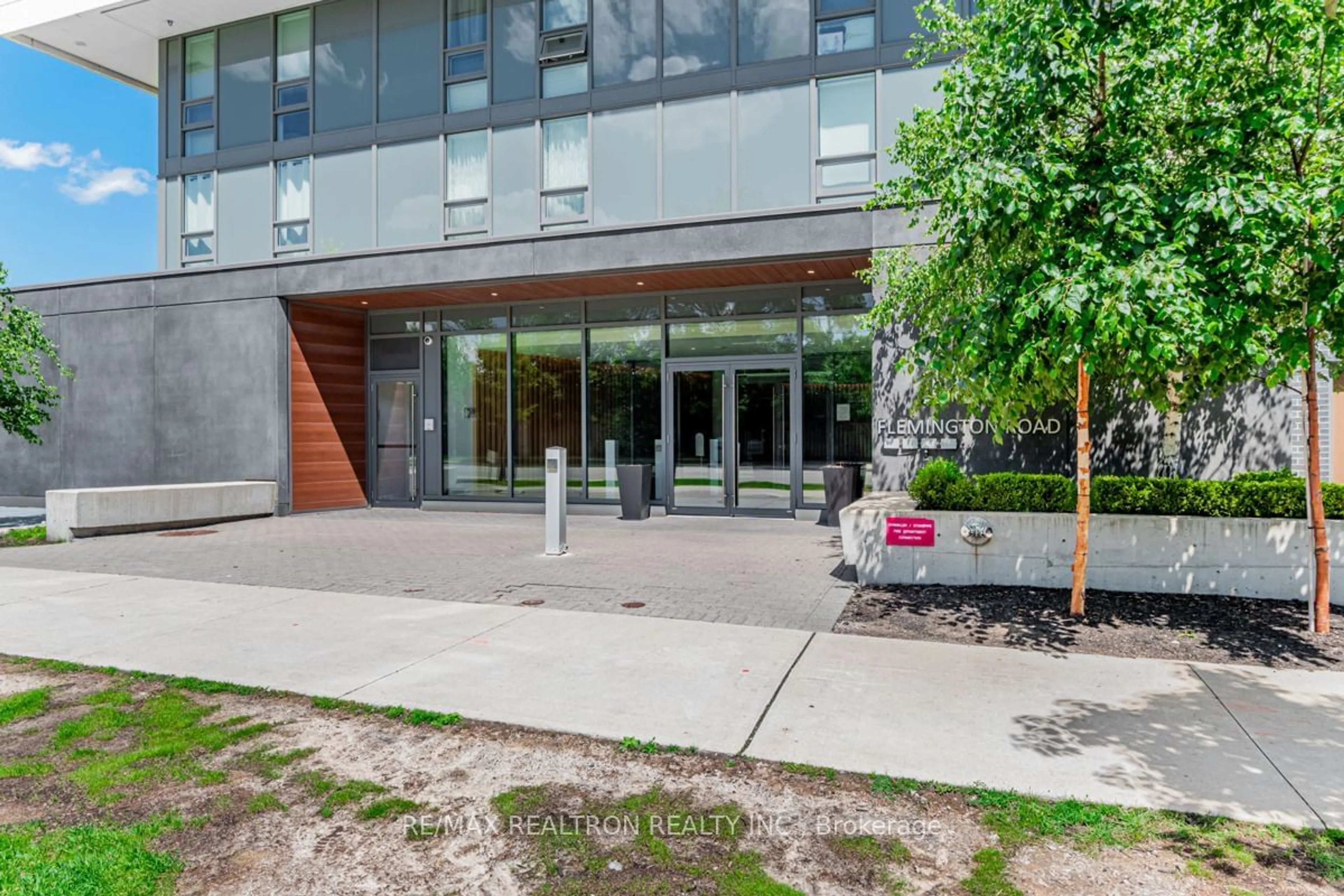 Patio, the front or back of building for 160 Flemington Rd #512, Toronto Ontario M6A 2N9