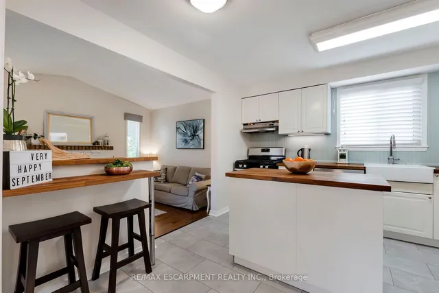 Additional property image - 1098 Stephenson Dr