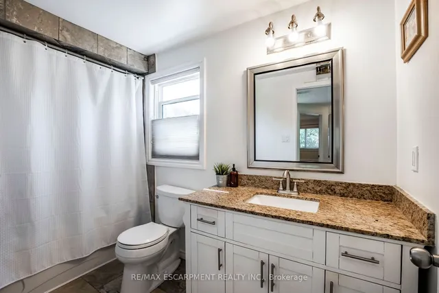 Additional property image - 1098 Stephenson Dr