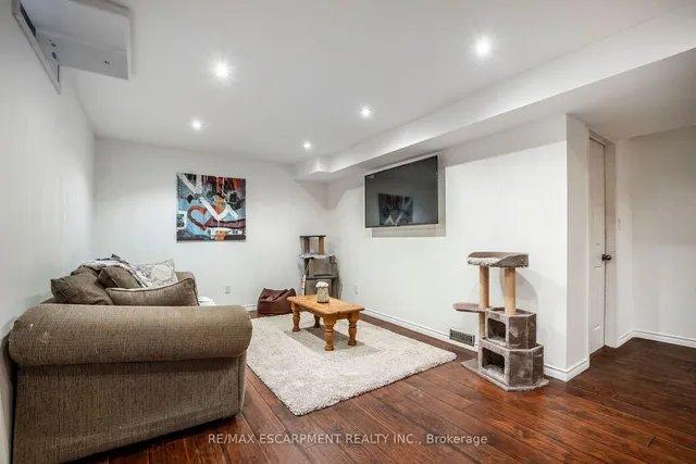 Additional property image - 1098 Stephenson Dr