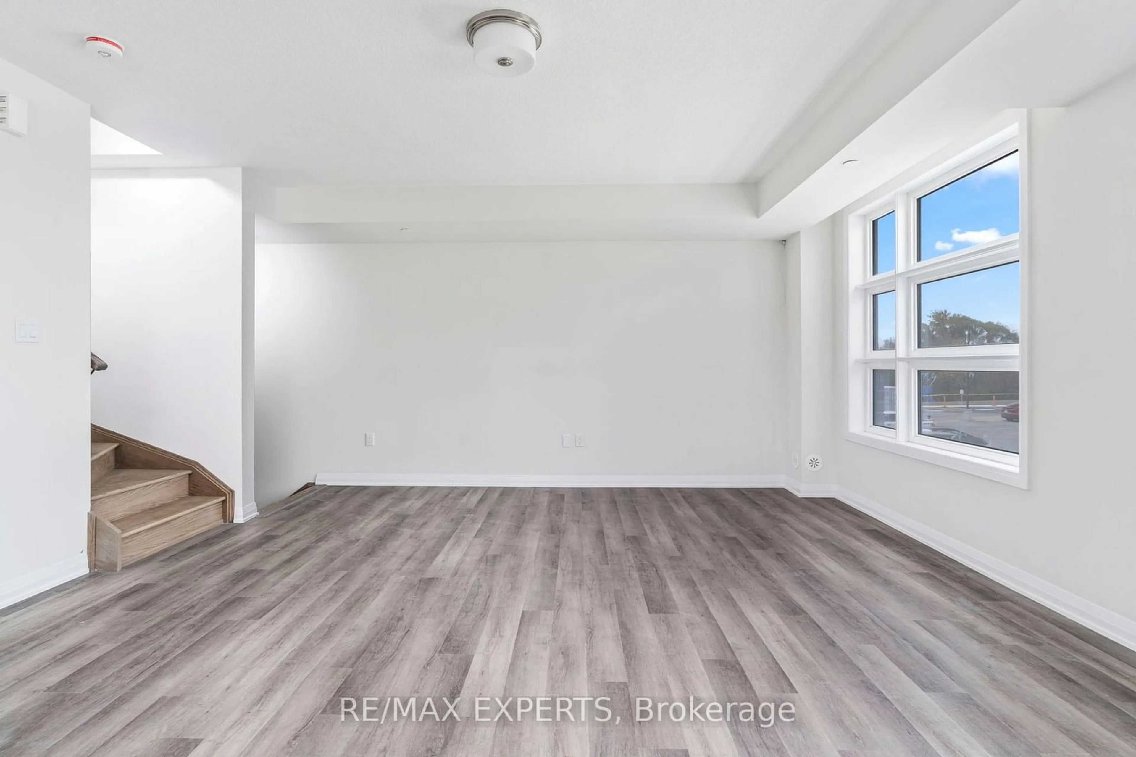 A pic of a room, wood floors for 15 Fieldridge Cres #8, Brampton Ontario L6R 0C2