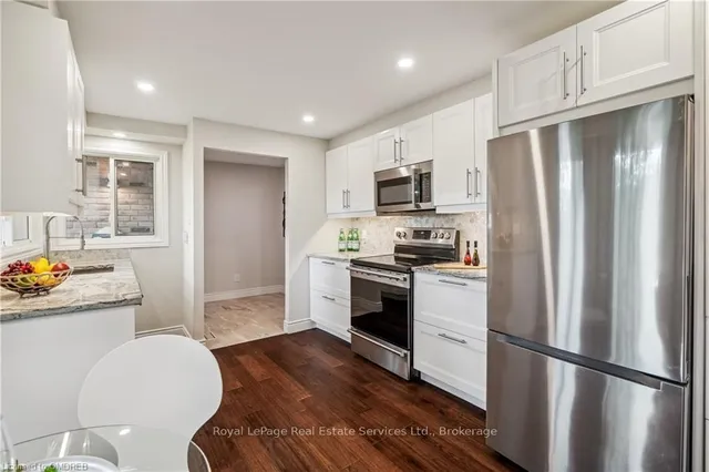 Additional property image - 1513 UPPER MIDDLE Rd Unit 3