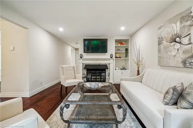 Additional property image - 1513 UPPER MIDDLE Rd Unit 3