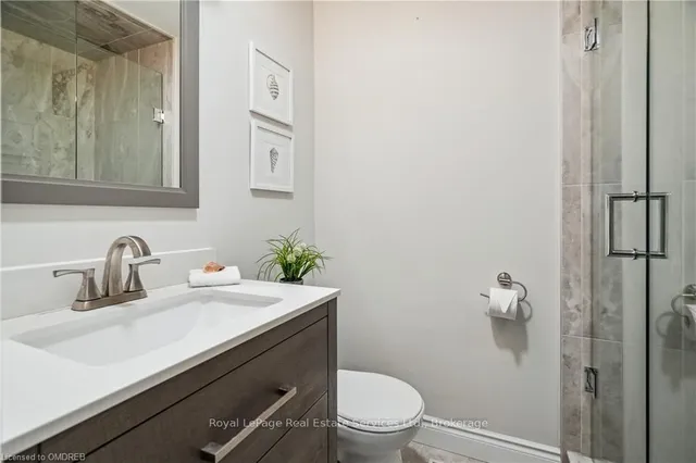 Additional property image - 1513 UPPER MIDDLE Rd Unit 3