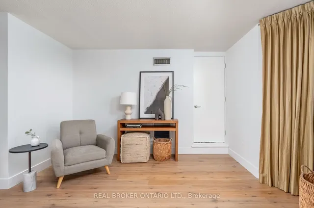Additional property image - 3845 Lake Shore Blvd Unit 1601