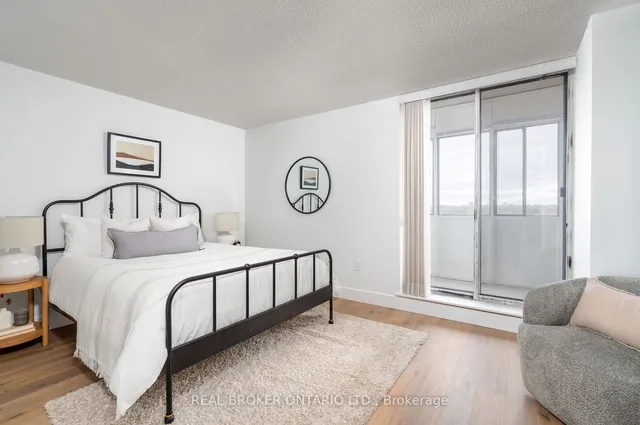 Additional property image - 3845 Lake Shore Blvd Unit 1601