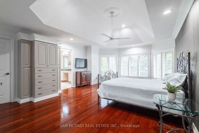 Additional property image - 4027 Lookout Crt