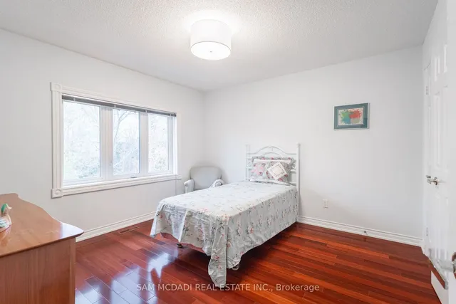 Additional property image - 4027 Lookout Crt