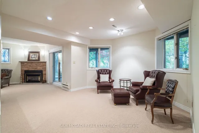 Additional property image - 4027 Lookout Crt
