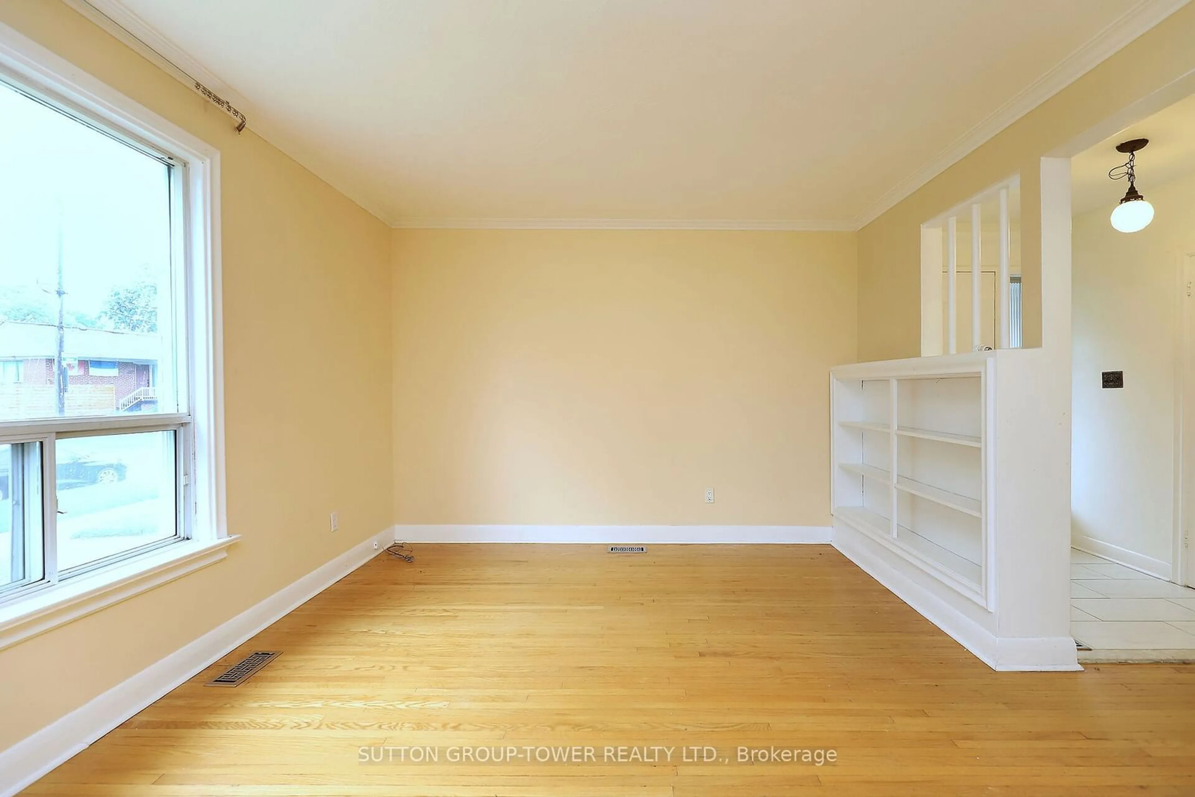 A pic of a room, wood floors for 53 Lynnford Dr, Toronto Ontario M9B 1H8