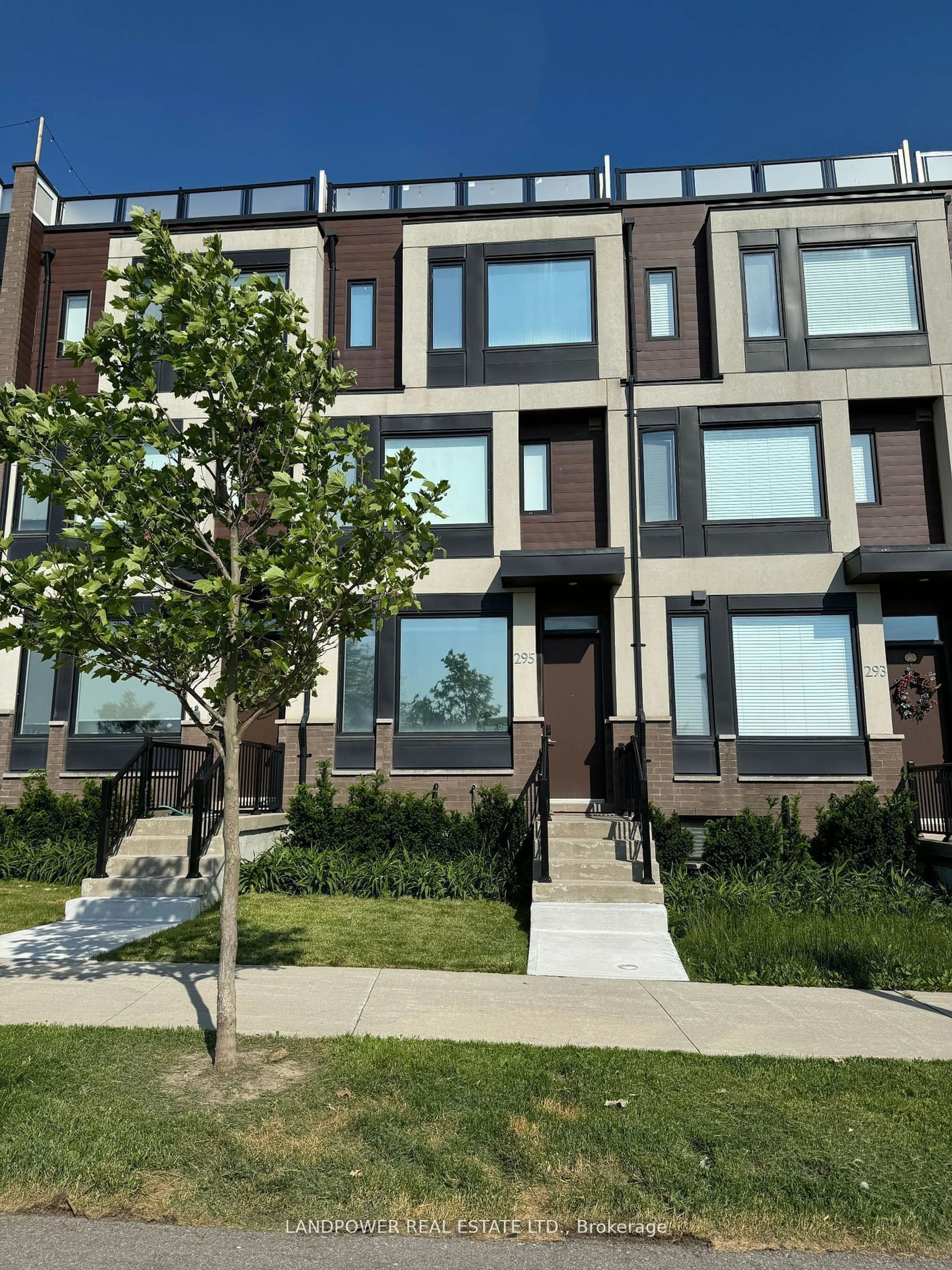 A pic from exterior of the house or condo, the front or back of building for 295 Downsview Park Blvd, Toronto Ontario M3K 0B6