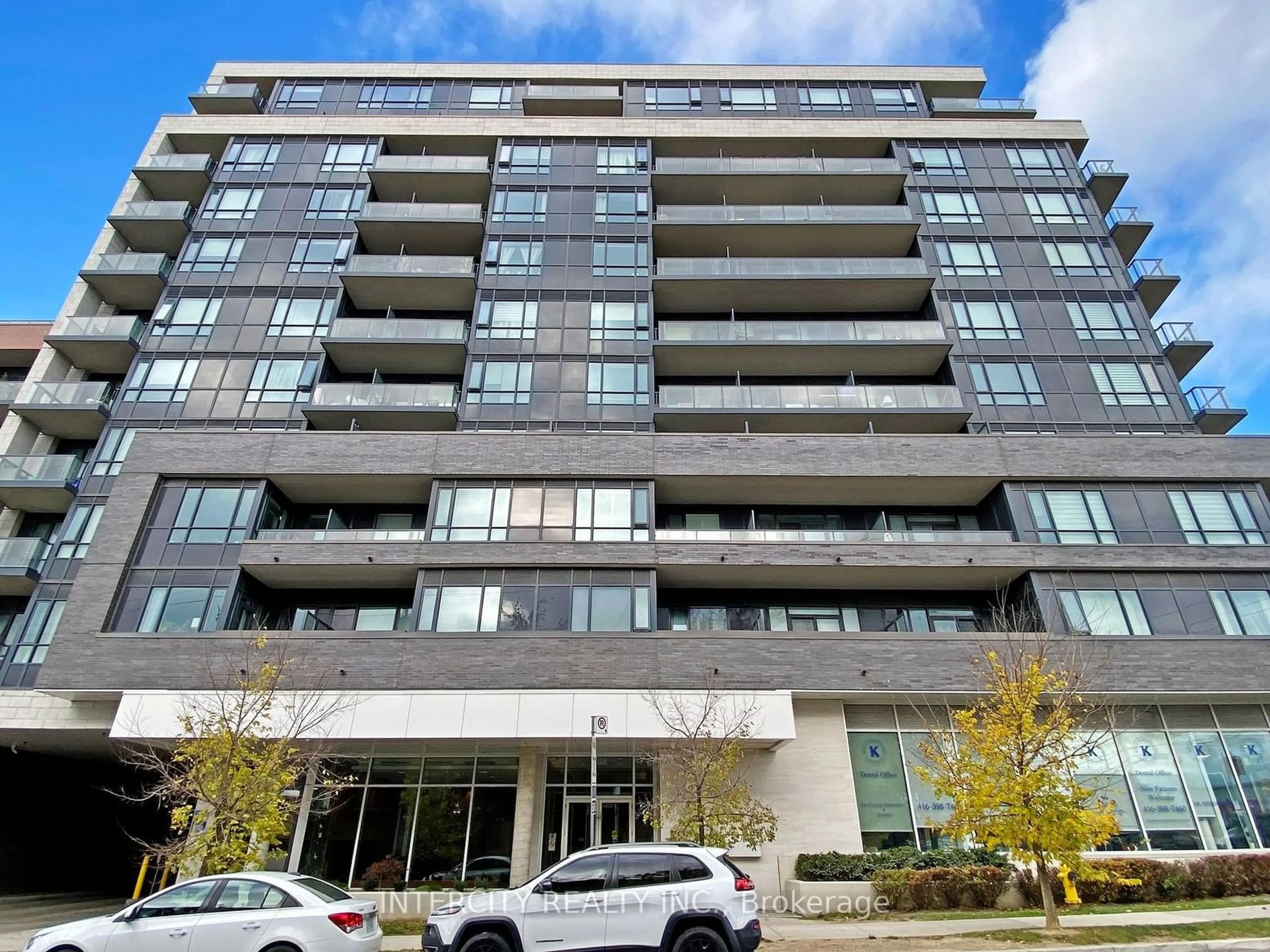 A pic from exterior of the house or condo, the front or back of building for 2800 Keele St #321, Toronto Ontario M3M 2G5