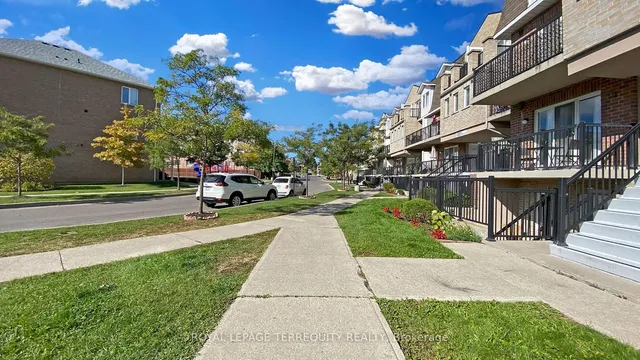 Additional property image - 3031 Finch Ave Unit 2027