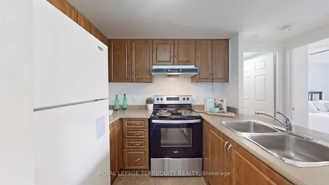 Additional property image - 3031 Finch Ave Unit 2027