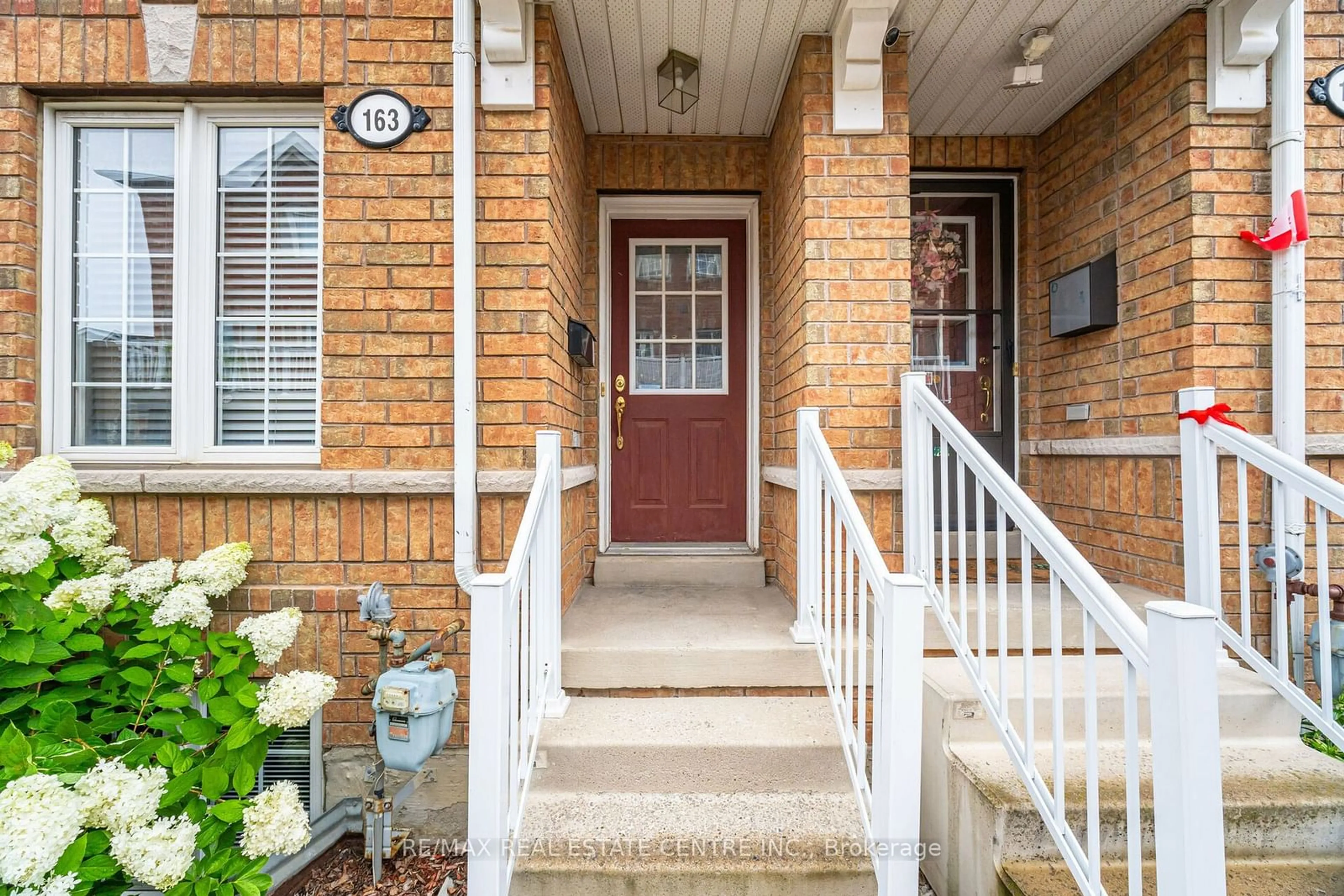 Indoor entryway, wood floors for 163 Brickworks Lane, Toronto Ontario M6M 5H8