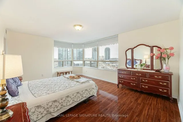 Additional property image - 35 Kingsbridge Garden Circ Unit 1705