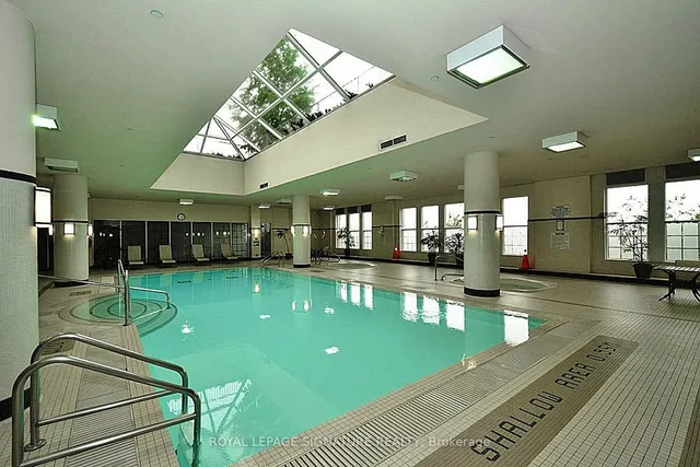 Additional property image - 35 Kingsbridge Garden Circ Unit 1705