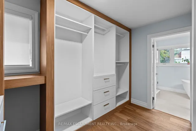 Additional property image - 4017 Grapehill Ave