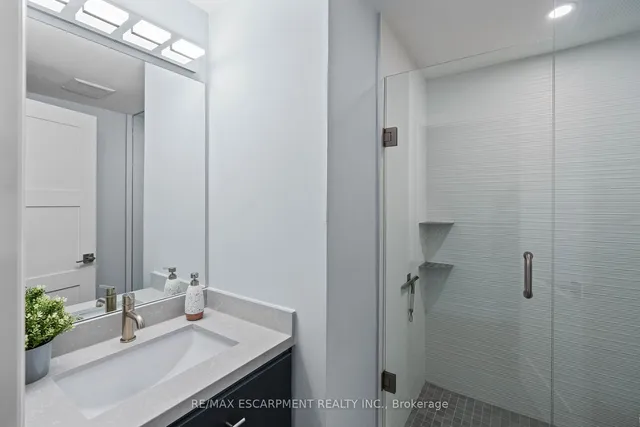 Additional property image - 4017 Grapehill Ave