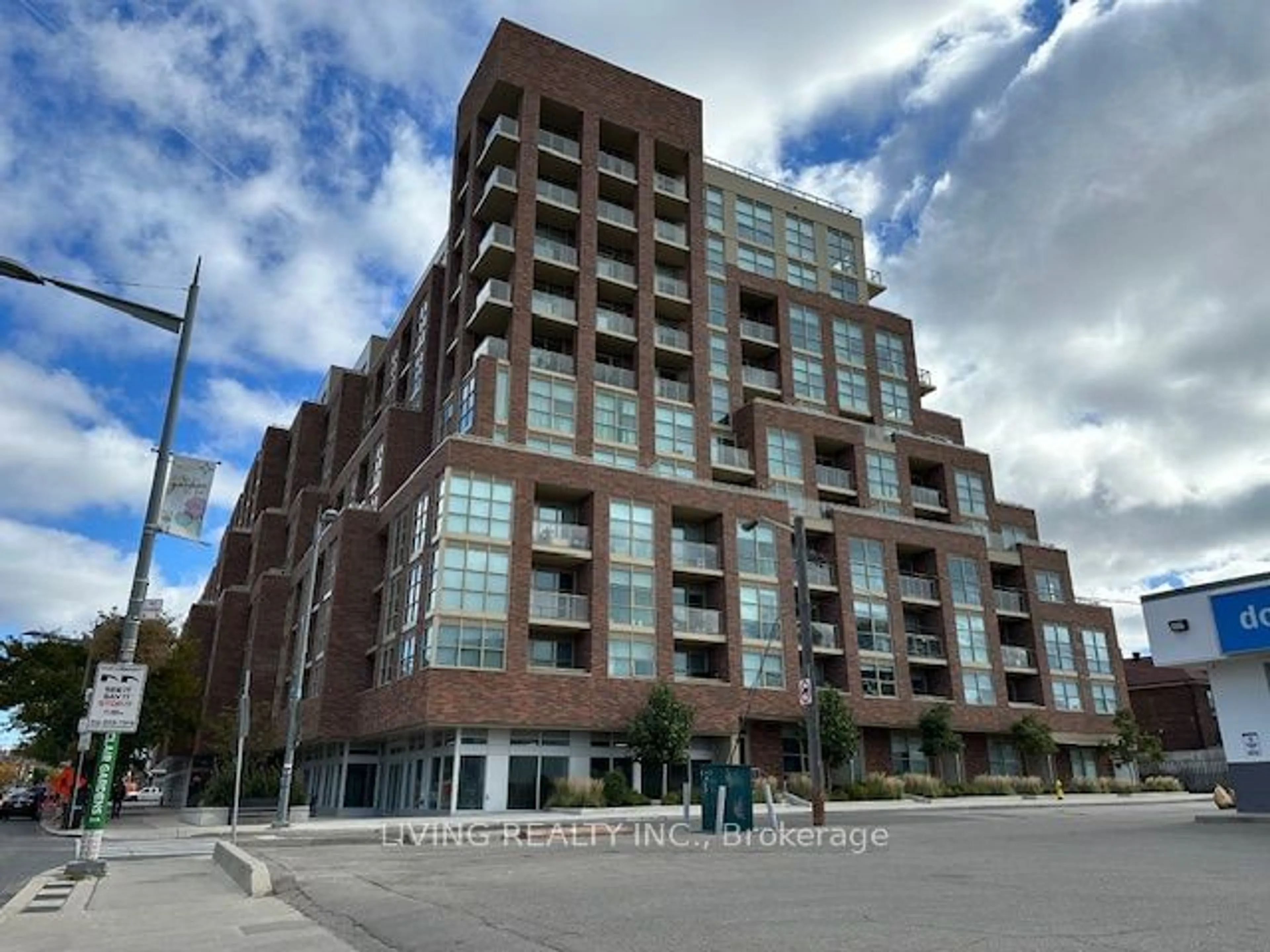 A pic from exterior of the house or condo, the front or back of building for 121 Ford St #109, Toronto Ontario M6N 3A2