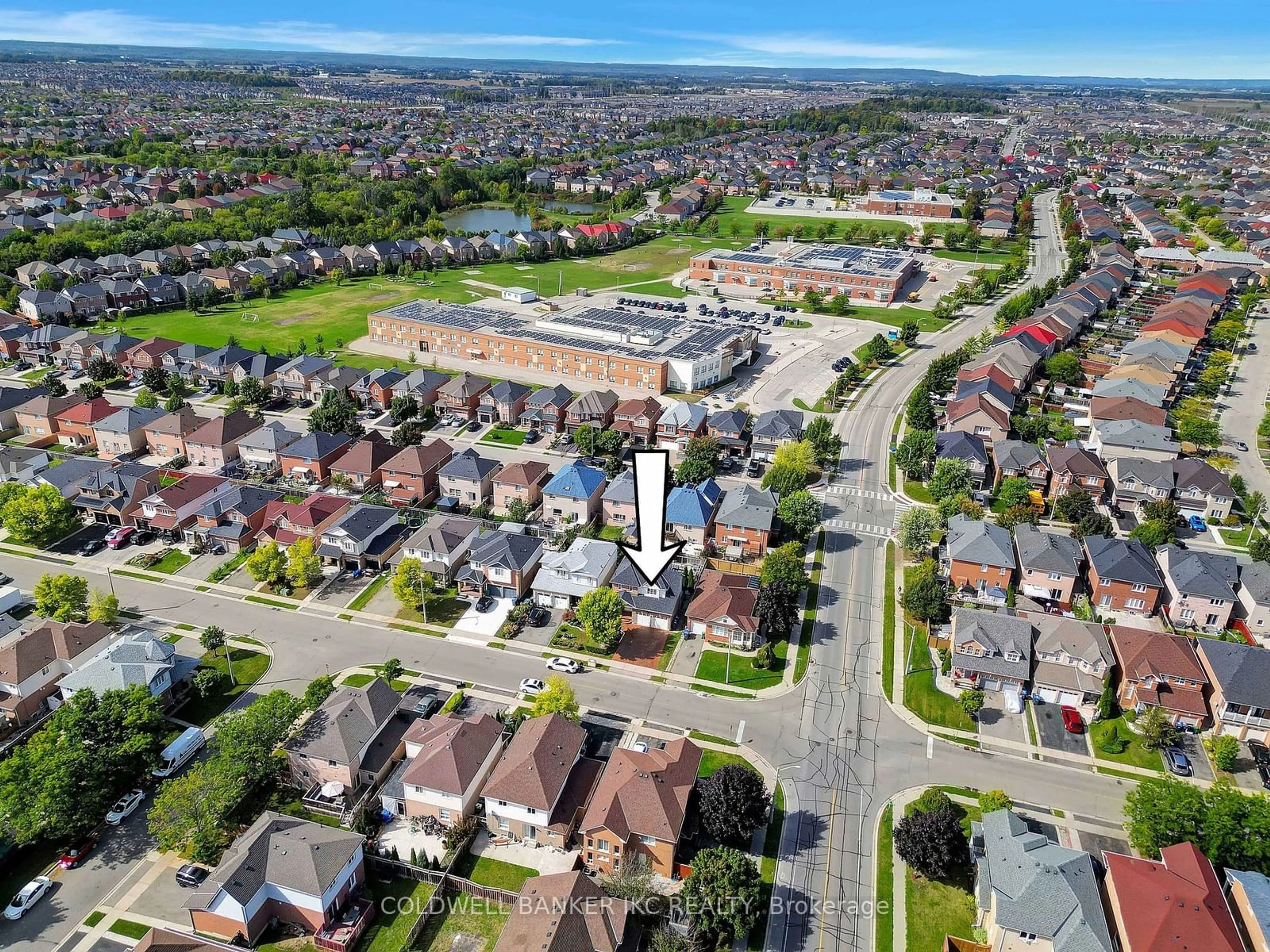 Frontside or backside of a home, the street view for 4 Deforest Dr, Brampton Ontario L7A 2Y3