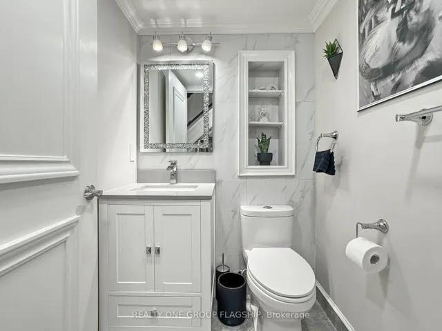 Additional property image - 200 Manitoba St Unit 210