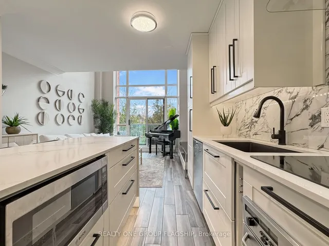 Additional property image - 200 Manitoba St Unit 210