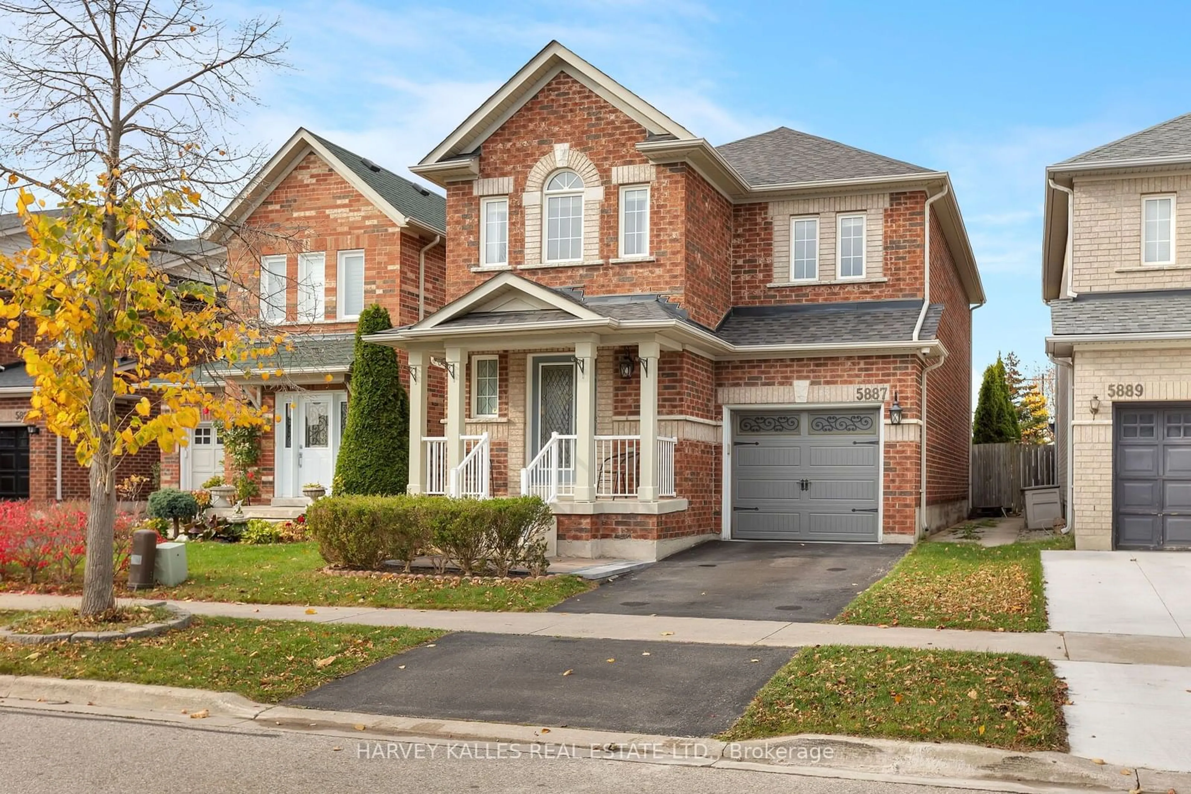 Home with brick exterior material for 5887 Blue Spruce Ave, Burlington Ontario L7L 7N7