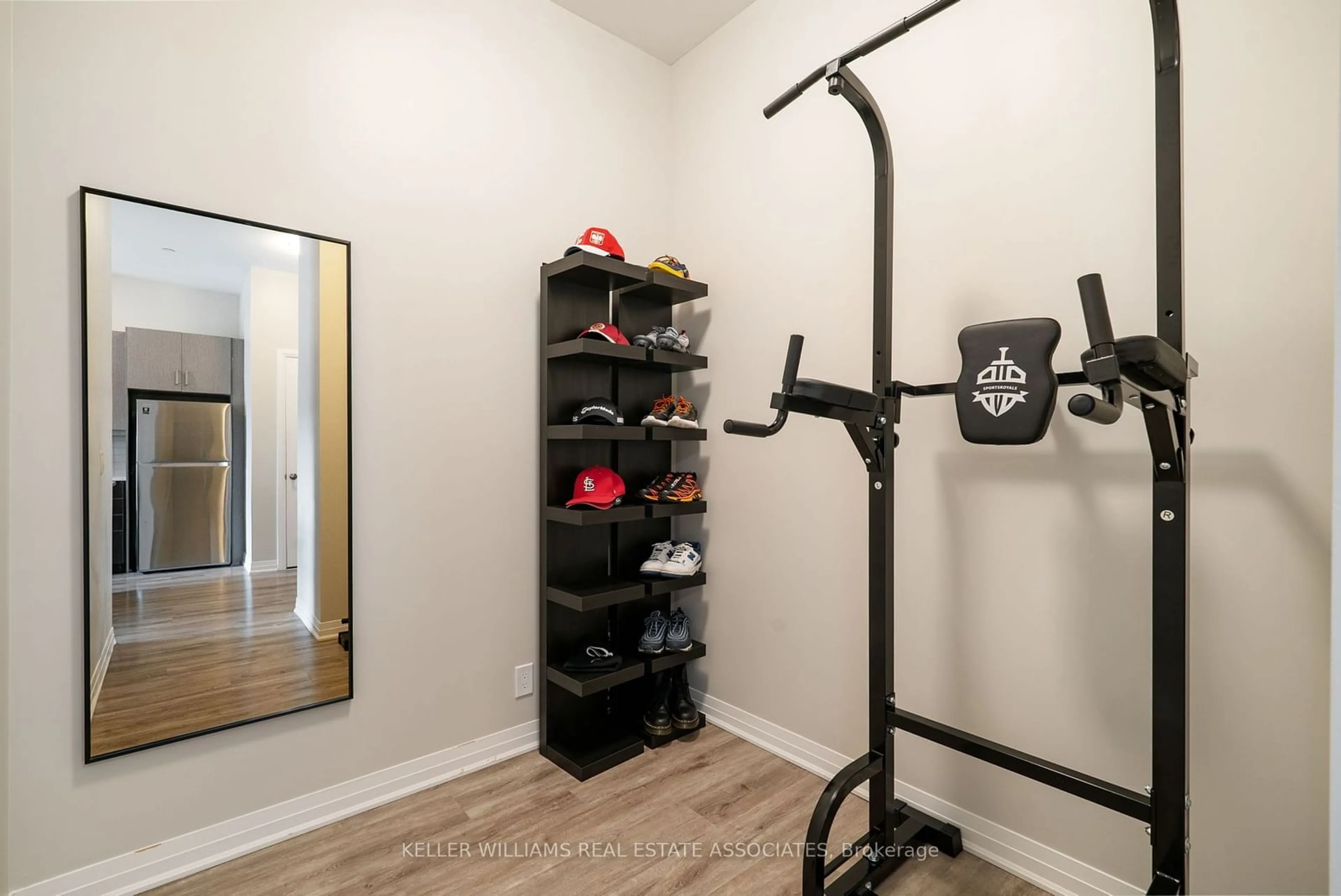 Gym or fitness room, wood floors for 102 Grovewood Common Cres #602, Oakville Ontario L9H 0X2