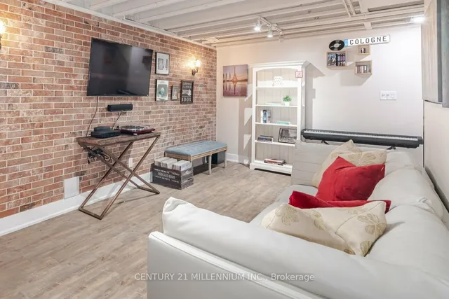 Additional property image - 7360 Zinnia Pl Unit 241