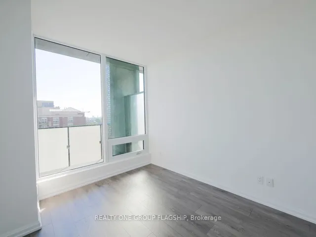 Additional property image - 4208 Dundas St Unit 504