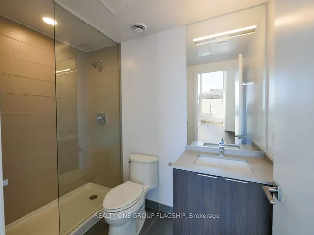 Additional property image - 4208 Dundas St Unit 504