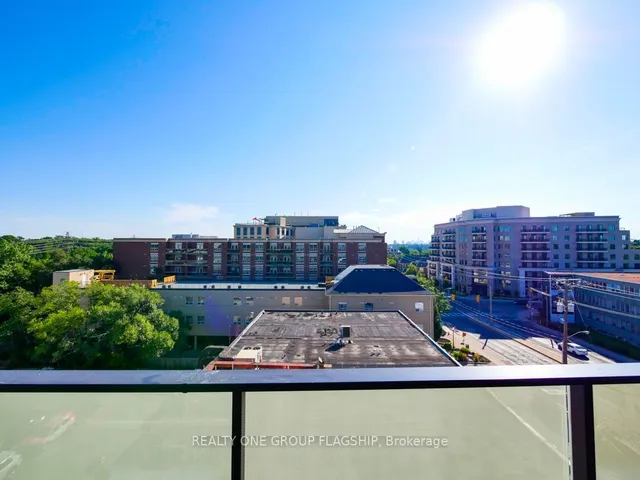 Additional property image - 4208 Dundas St Unit 504