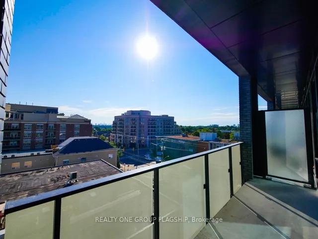 Additional property image - 4208 Dundas St Unit 504